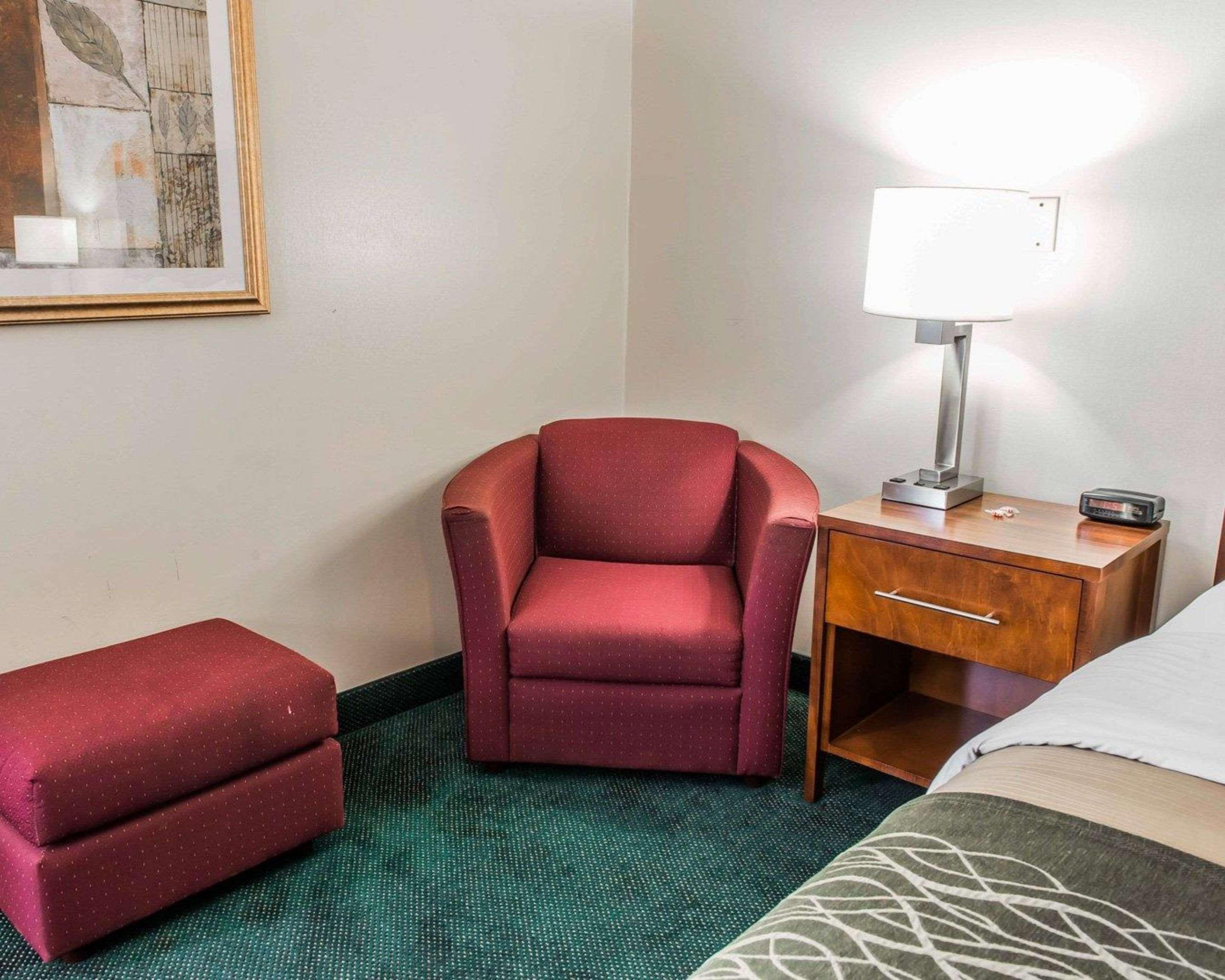 Quality Inn Waynesburg Exterior photo
