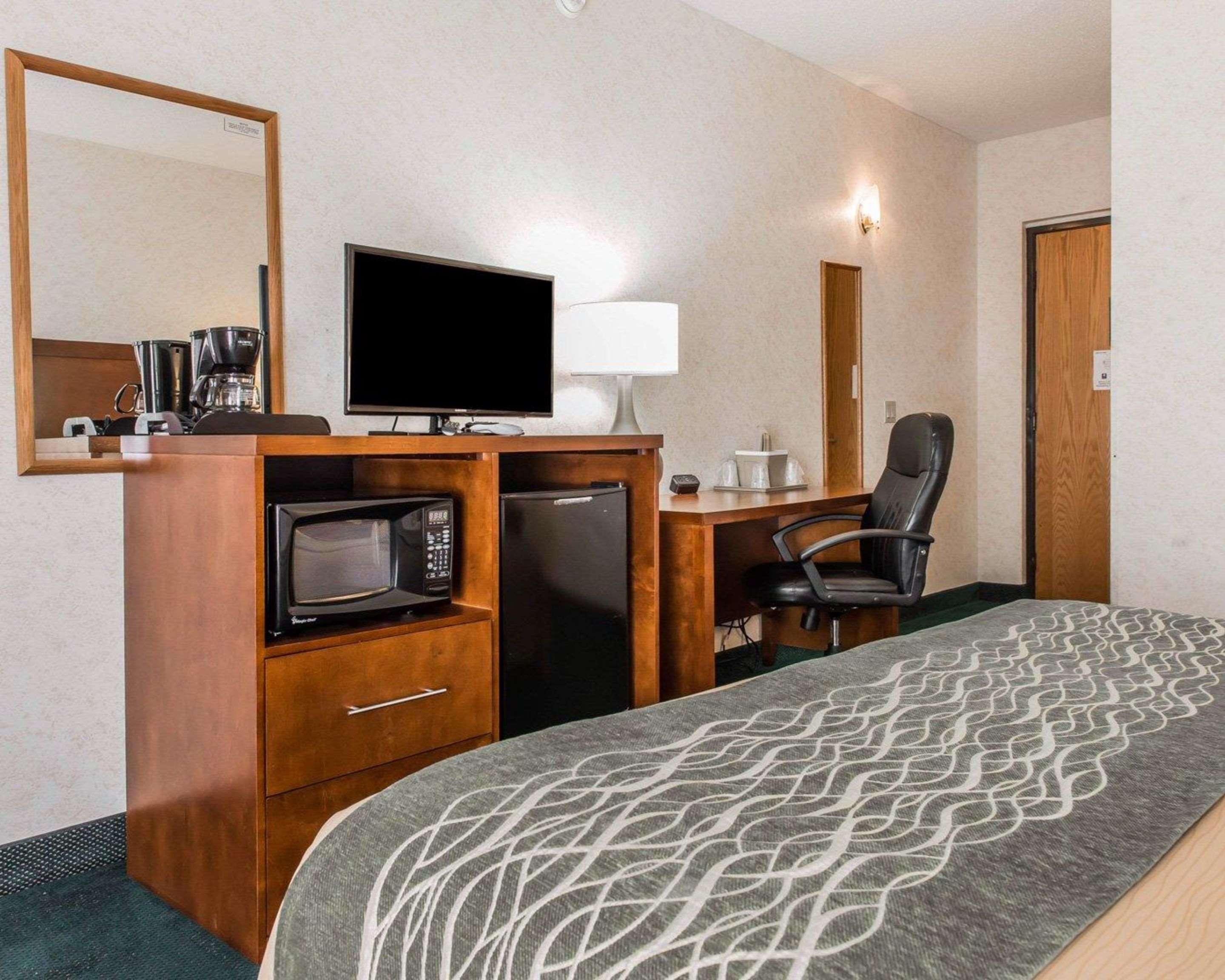 Quality Inn Waynesburg Exterior photo